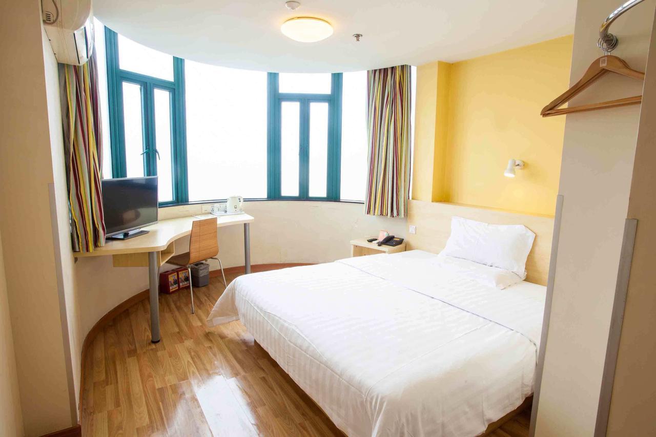 7Days Inn Zhongshan Li He Square Zhongshan (Guangdong) Room photo